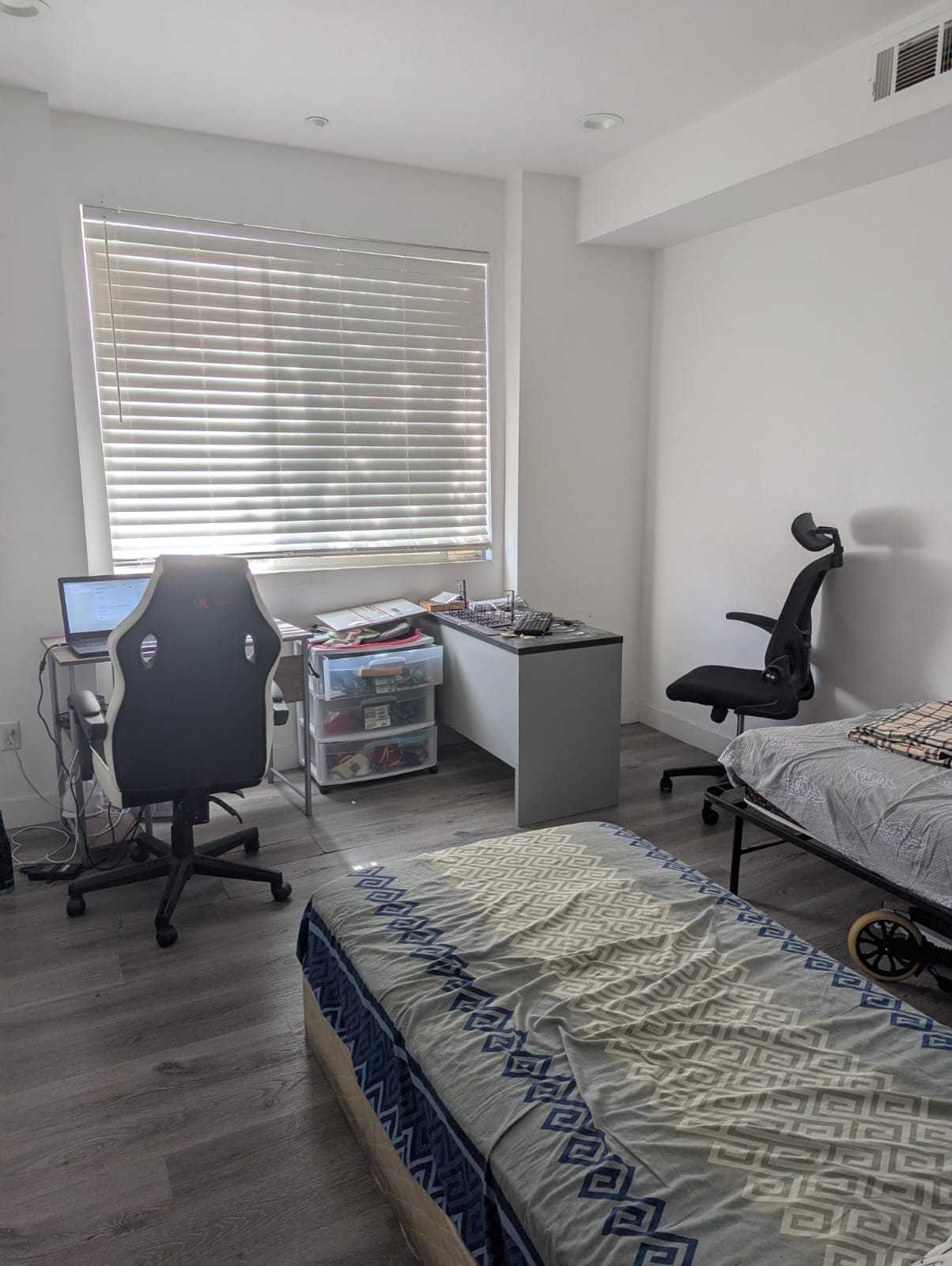 Shared spot available at Avalon Apartments