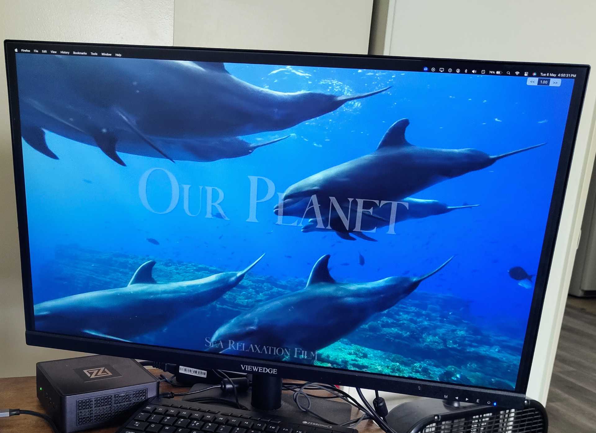 2k 27 inch Monitor